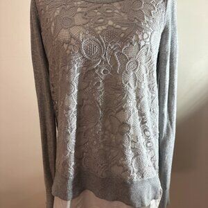 Simply Vera Vera Wang Size Medium Gray Lace Mock-Layer Sweater